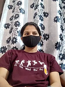 poojam93 online show from April 2026 02:12:02 AM