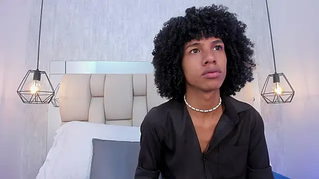 Johan gz  online show from October 2025 11:51:02 AM