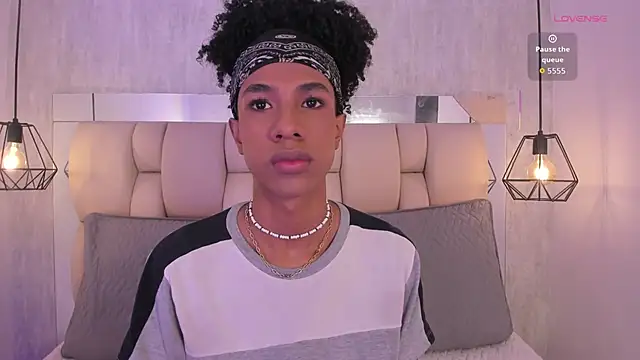 Johan gz  online show from December 2025 11:37:01 AM