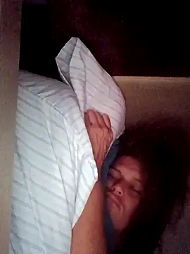 Snapshot of sarahkat86 chatting on September 2025 12:15:01 PM sarahkat86 online show from September 2025 12:15:01 PM