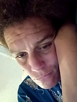 Snapshot of sarahkat86 chatting on September 2025 03:46:01 PM sarahkat86 online show from September 2025 03:46:01 PM