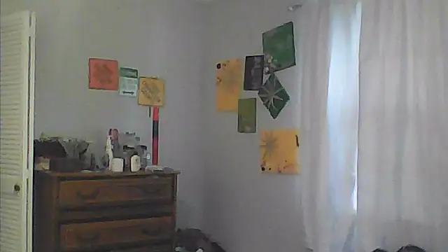 sarahkat86 online show from June 2026 09:54:02 PM