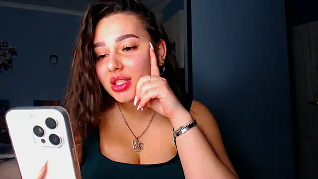 NikiWhite online show from October 2025 05:13:02 PM