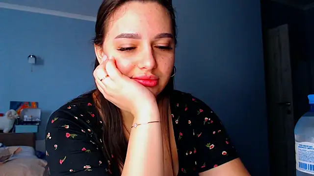 NikiWhite online show from October 2025 09:43:01 AM