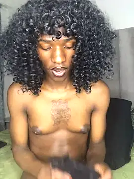 Trans fairy online show from October 2025 08:06:02 PM