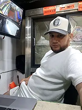 Catire10  online show from November 2025 01:56:02 PM