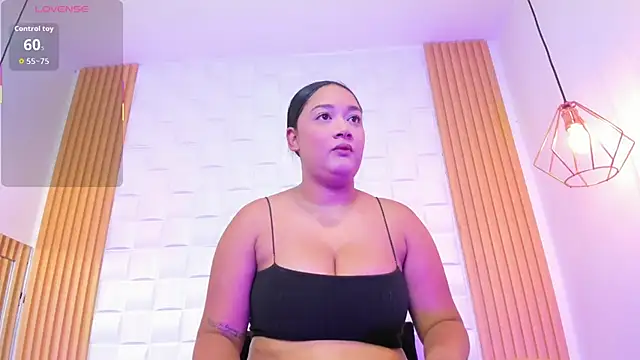 AriaBelle online show from November 2025 11:02:02 AM