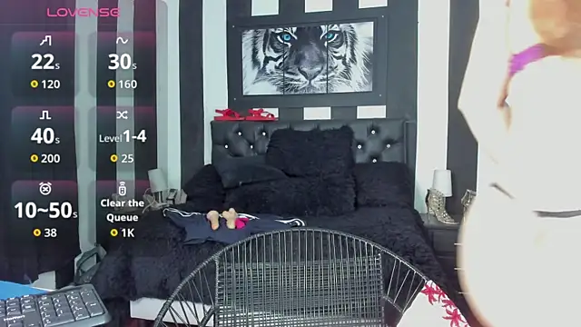 aliceemature4u online show from November 2025 04:01:02 AM