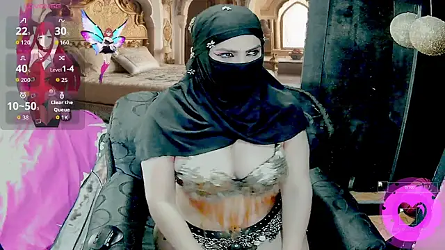 SultanaLayla online show from October 2025 08:06:02 PM