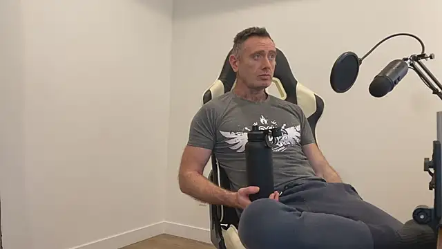 TheDonnyBasilisk online show from December 2025 09:52:01 PM