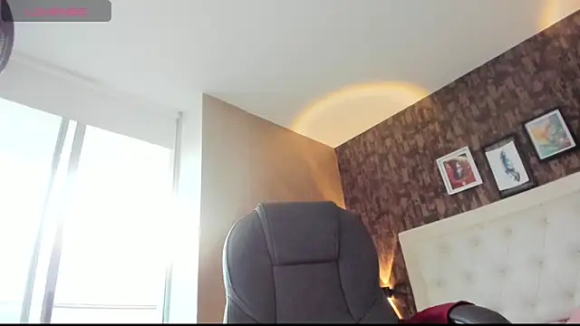 Snapshot of sweet__vanessa1 chatting on February 2026 10:58:01 PM sweet vanessa1 online show from February 2026 10:58:01 PM