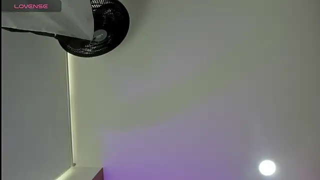 sweet  vanessa1 online show from June 2026 07:36:01 PM
