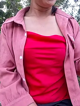 ngocngoc cute online show from June 2026 11:48:02 AM