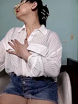 Snapshot of Spa-LinhLinh chatting on September 2025 07:52:02 PM Spa-LinhLinh online show from September 2025 07:52:02 PM