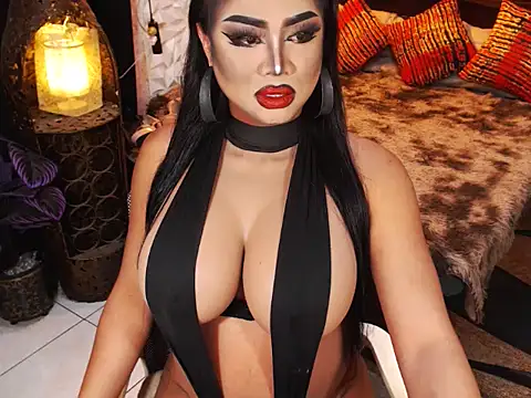 TRANSLUNAA online show from June 2026 08:48:01 AM