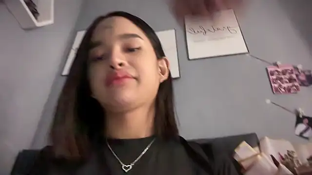 lelasohna online show from February 2026 12:23:01 PM