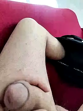 Snapshot of SborraSicula chatting on October 2025 10:57:02 AM SborraSicula online show from October 2025 10:57:02 AM