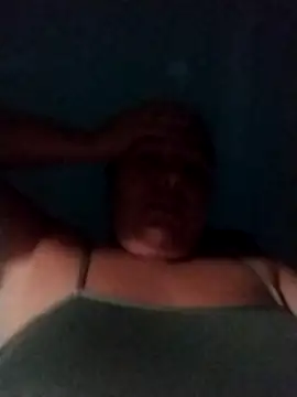 Snapshot of yyuly chatting on October 2025 03:45:02 AM yyuly online show from October 2025 03:45:02 AM