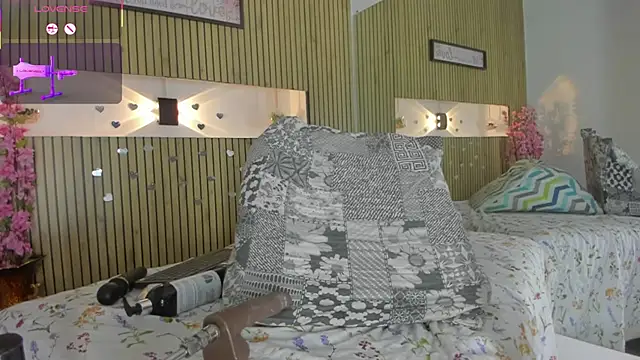 celesterose8  online show from October 2025 06:48:01 AM