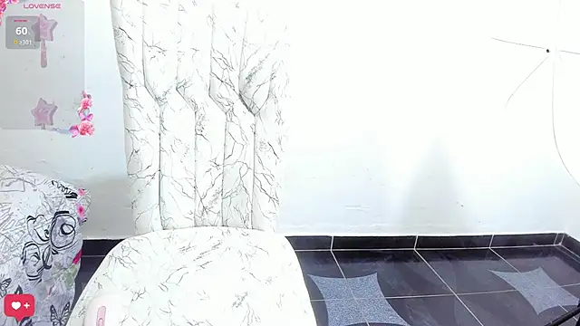 Snapshot of Sofia_Dg chatting on November 2025 08:53:01 PM Sofia Dg online show from November 2025 08:53:01 PM