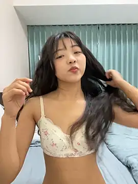 peach x online show from October 2025 02:54:01 PM