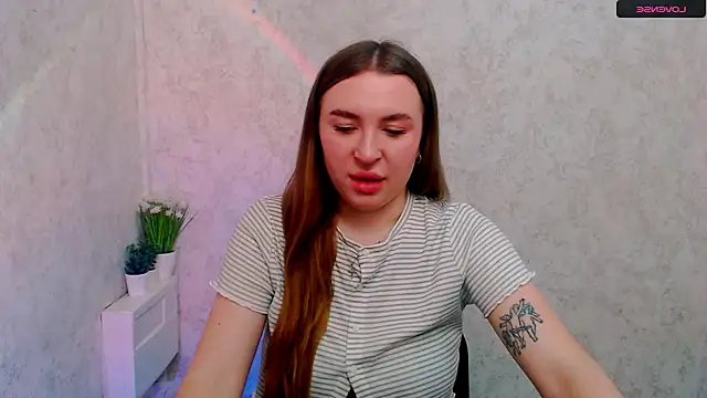 JuliaTopp  online show from March 2026 05:55:02 AM