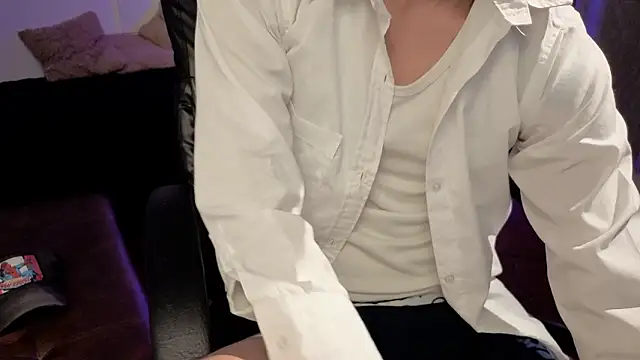 davoxer online show from March 2026 03:56:01 AM