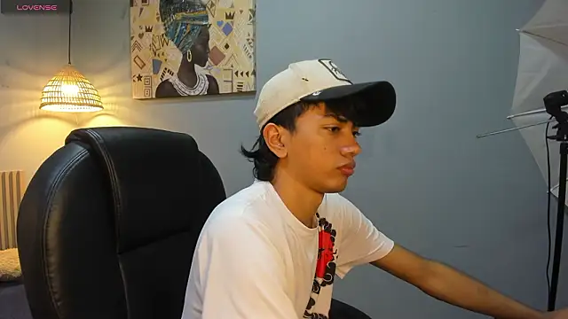 markbowie online show from March 2026 01:28:01 PM