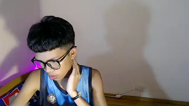 Snapshot of urcumjp chatting on September 2025 10:26:01 AM urcumjp online show from September 2025 10:26:01 AM