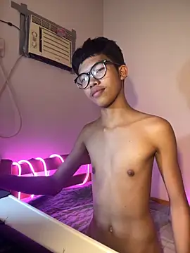 Snapshot of urcumjp chatting on September 2025 06:50:02 AM urcumjp online show from September 2025 06:50:02 AM