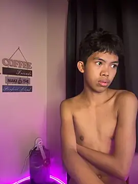 Snapshot of urcumjp chatting on October 2025 05:40:01 AM urcumjp online show from October 2025 05:40:01 AM