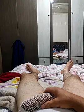 Snapshot of Gustavo198045 chatting on September 2025 03:11:01 AM Gustavo198045 online show from September 2025 03:11:01 AM