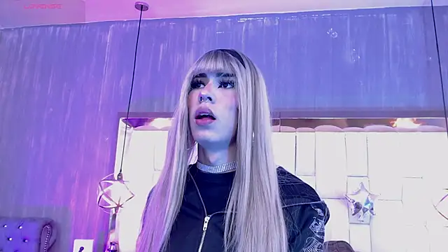 Foxxy Doll online show from December 2025 03:24:01 AM