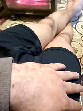 bullut06 online show from May 2026 04:58:02 PM