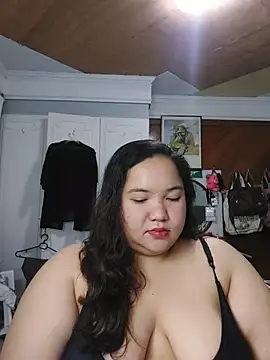 Snapshot of LianaCruzado chatting on June 2026 03:43:01 PM LianaCruzado online show from June 2026 03:43:01 PM