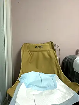 xiaoxiao101 online show from December 2025 02:45:02 PM