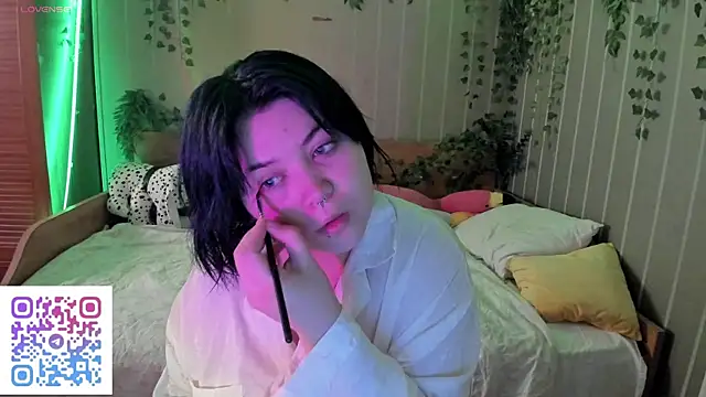 Snapshot of Alisa_Monroe chatting on October 2025 02:36:02 AM Alisa Monroe online show from October 2025 02:36:02 AM