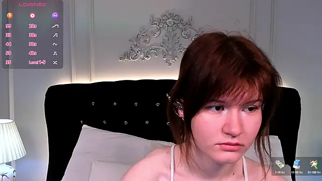 Snapshot of Aria_Vox chatting on September 2025 06:02:02 AM Aria Vox online show from September 2025 06:02:02 AM