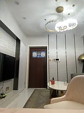 Snapshot of anna_yngs chatting on November 2025 10:48:02 AM anna yngs online show from November 2025 10:48:02 AM