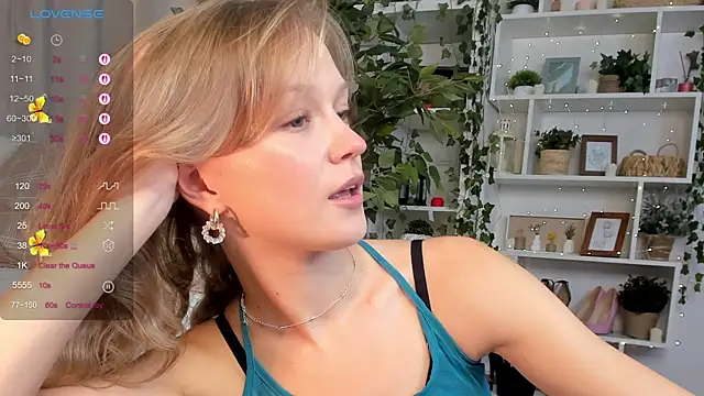 Kara smalltits online show from September 2025 11:46:02 AM