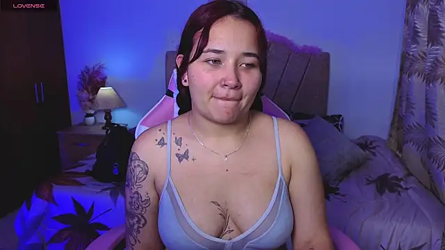 Leakitten online show from September 2025 11:42:01 PM