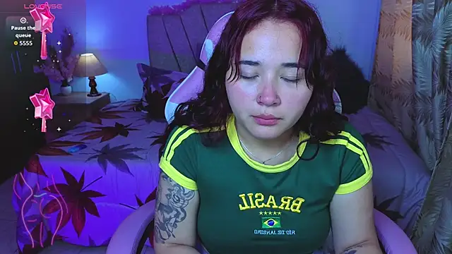 Leakitten online show from October 2025 07:29:02 PM