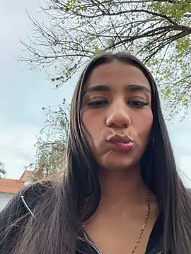 -juicy  online show from February 2026 10:39:01 PM