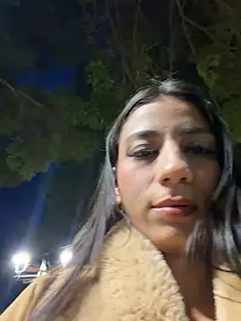 -juicy  online show from March 2026 11:30:02 PM