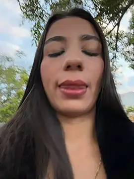 -juicy  online show from March 2026 10:57:02 PM