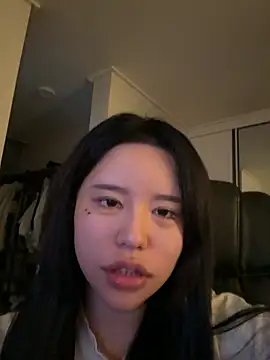 tangju77 online show from December 2025 02:35:01 PM