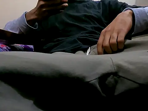 Snapshot of DhakaBabe chatting on January 2026 01:04:01 PM DhakaBabe online show from January 2026 01:04:01 PM