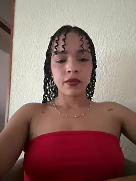 Yasmin777  online show from June 2026 10:56:01 PM
