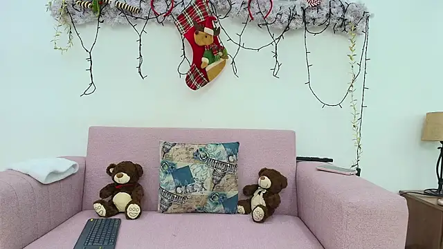 Snapshot of Sabrina_Andrew chatting on December 2025 11:18:01 AM Sabrina Andrew online show from December 2025 11:18:01 AM