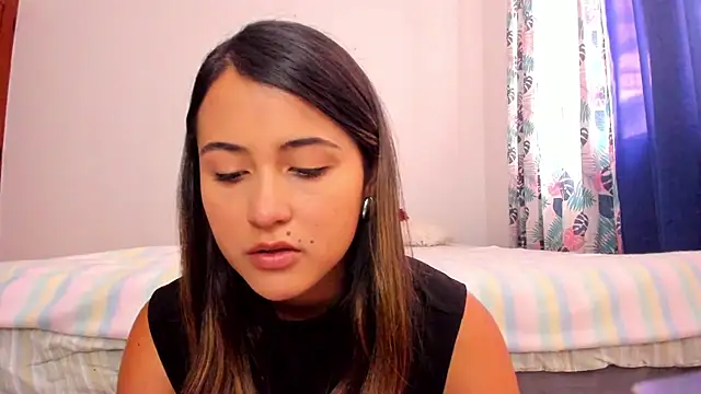 Ana  Pink online show from May 2026 04:23:02 PM